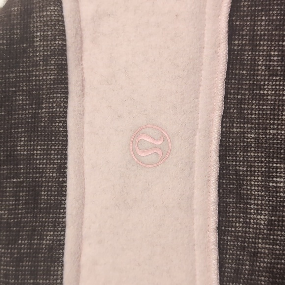 Lululemon zip up jacket - Picture 8 of 9
